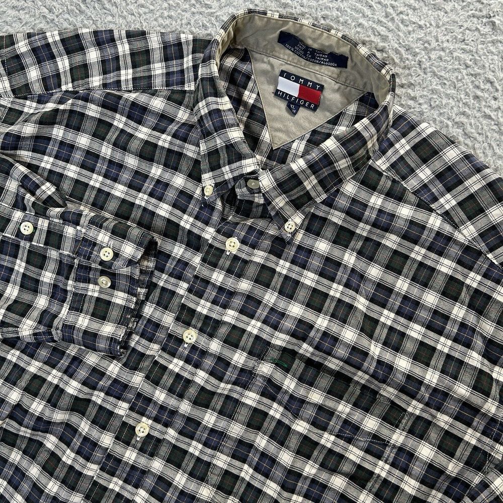 Tommy Hilfiger Shirt Mens XL Blue Plaid Classic Embroidered Crest Chest Pocket